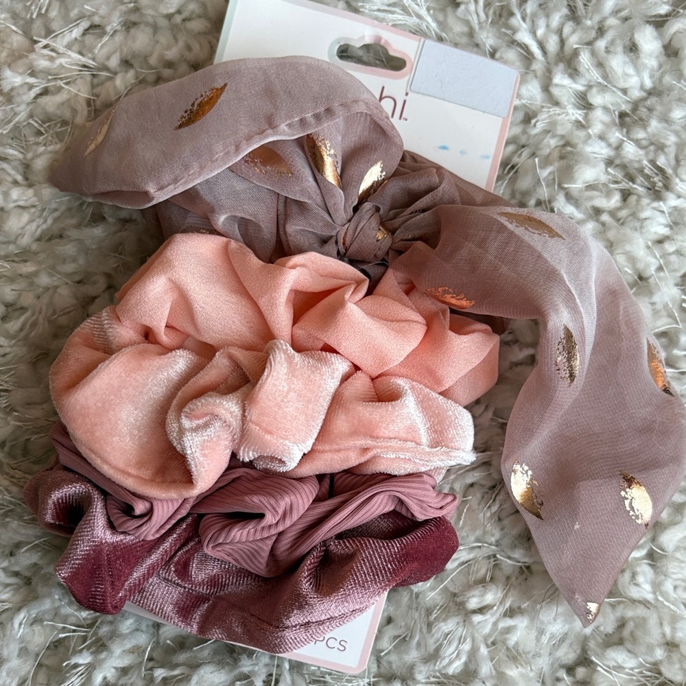 Hair Scrunchies Set in Pink and Mauve